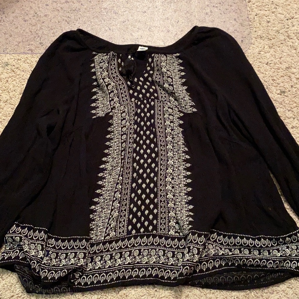 Old navy long sleeve